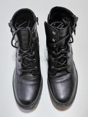 ZODIAC Women's Gaige  Black Lace-Up Combat Boots Size 8M